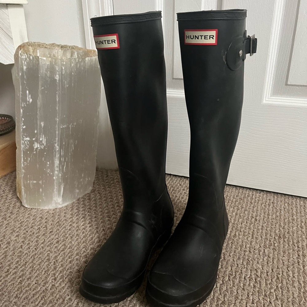 Hunter Classic Black Rain Boots